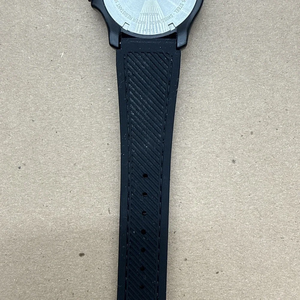 Victorinox original swiss
